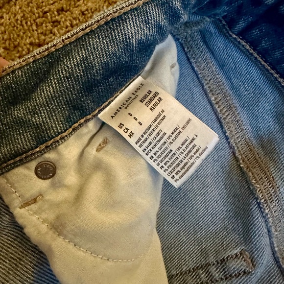 American Eagle Mom Jean Medium Wash Size 0 Regular - Picture 8 of 8